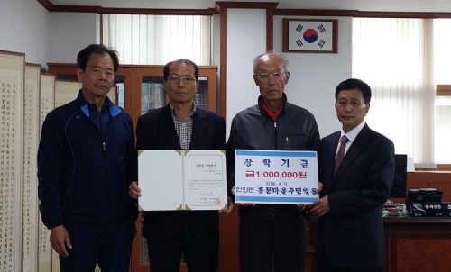 홍문 이미지