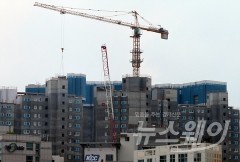 서울 아파트 하락 조짐?···오를때는 억단위, 내릴때는 백단위