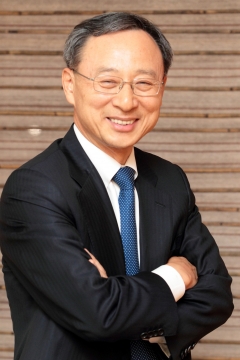 황창규 KT 회장 “5G는 국가간 경쟁”