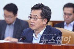 김동연, 무디스에 새정부 경제정책 설명 “사람중심·지속가능”