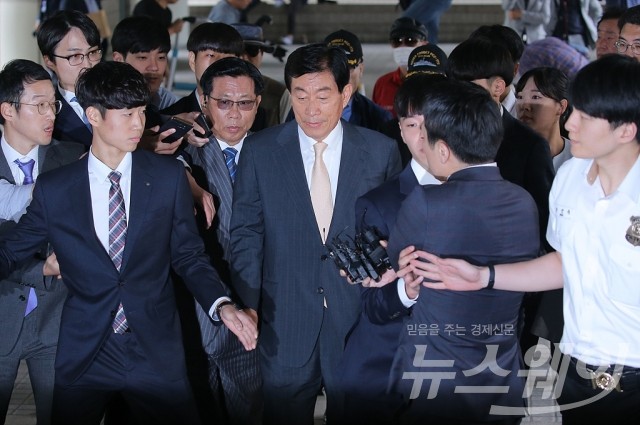 ‘국정원 댓글’ 사건 원세훈 전 국가정보원장 파기환송심 선고공판