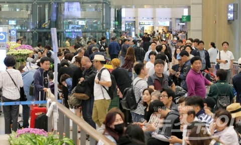추석연휴 인천공항 개항 이래 최대 입국객 ‘11만6056명’ 기록