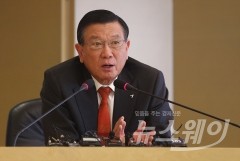 박삼구 회장, 아시아나항공 본사서 ‘기내식 대란’ 대책 논의
