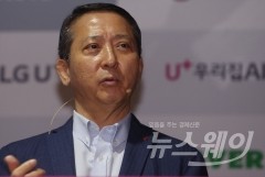 권영수 LGU+ 부회장, MWC상하이 참관 번복 ‘헤프닝’