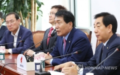 답답한 한국당 비대위···위원장 후보군 ‘올드보이’ 일색