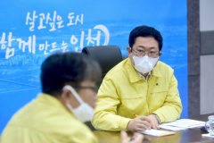 서울 `코로나19` 확진자 아내 인천시 초교 교사로 근무···해당 학교 폐쇄