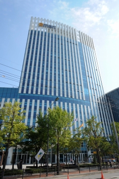 이마트, 성수동 본사 크래프톤에 판다···1조원 자금 확보