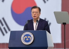 문 대통령 “국제사회 테러척결 노력 적극 동참”