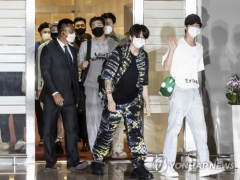 ‘대통령 특사’ BTS, 유엔총회 참석차 출국
