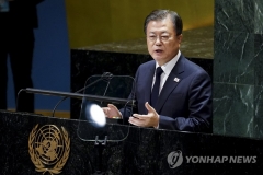 文, 종전선언 제안에···與 “통일 첫걸음” 野 “허상 좇는 것”