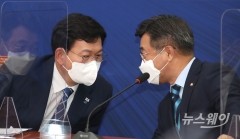 민주당 “고발사주 추악한 뒷거래 드러나···김웅·정점식 제명 요구”