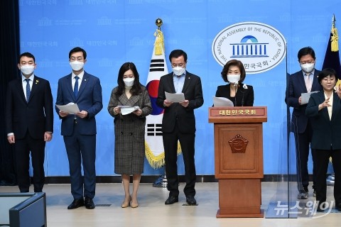 더불어민주당, ‘김기현 형제 비리 고발사주’ 기자회견