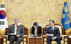 文, OECD 사무총장·베트남 장관 접견···韓, OECD-아세안 협력 강화