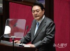 尹, 한동훈 법무 장관 임명 강행···정호영 임명은 미뤄