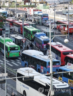지하철·버스 통합정기권 내년 도입 추진···최대 38% 할인 효과