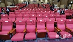 '참패' 민주당···2일 비공개 비대위 열어 수습방향 논의