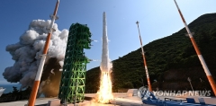 '누리호' 발사 성공···세계 7번째 위성 발사국 '도약'
