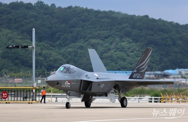 한국항공우주산업 KF-21 1호기 지상테스트