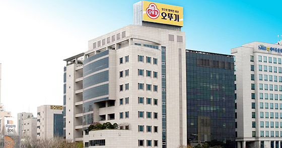 오뚜기, 지주사 체제 거의 다 왔다···계열사 2곳 흡수합병